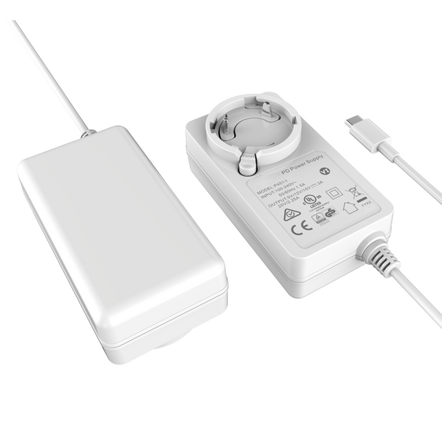 45W Interchangeable PD Power Adapter 